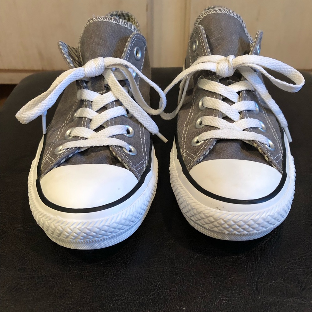 Grey Converse All Stars size 7
